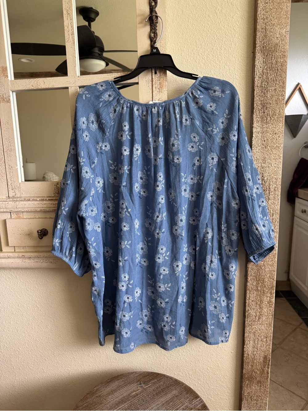 Siren Lily 2X Blue Floral Boho Peasant Blouse 3/4 Sleeve Flowy Top - Picture 3 of 10